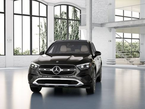 Used 2026 Mercedes-Benz GLC 300 image 37