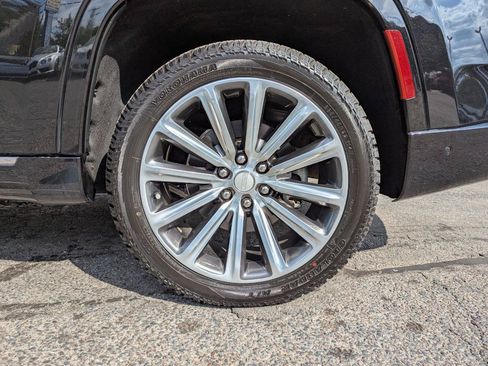 Used 2022 Jeep Grand Wagoneer Series II w/ Convenience Group III AWD/4WD image 63