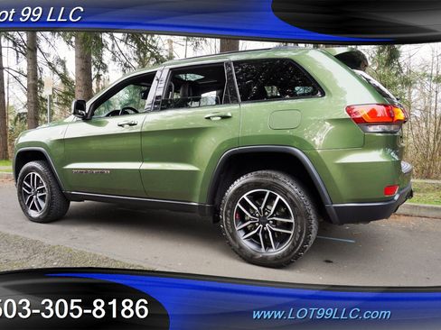 Used 2020 Jeep Grand Cherokee Trailhawk image 11