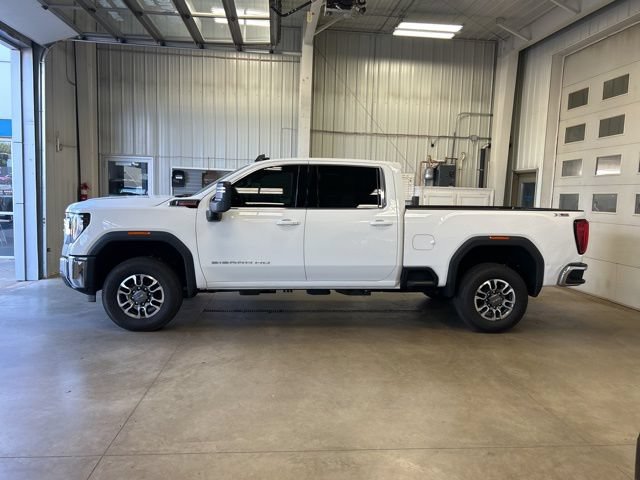 Used 2024 GMC Sierra 3500 SLE w/ Preferred Package AWD/4WD image 9