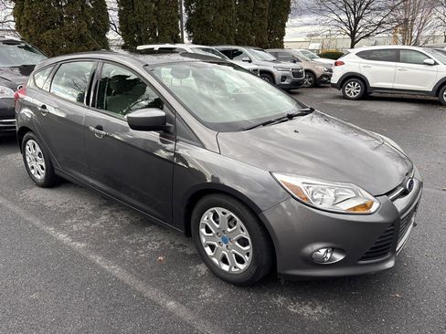 Used 2012 Ford Focus SE image 3