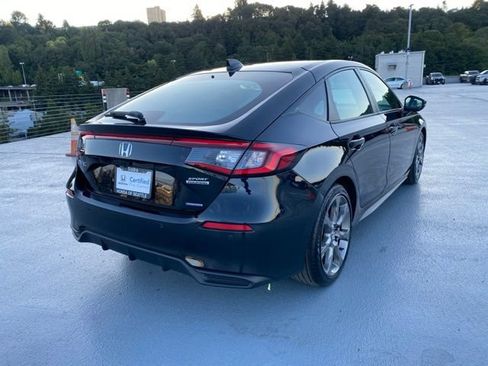 Used 2025 Honda Civic Sport Touring image 8