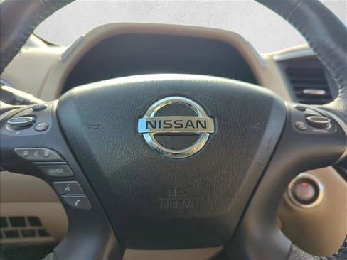 Used 2017 Nissan Pathfinder SV image 20