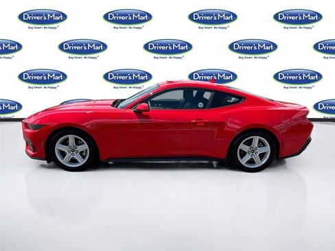 Used 2026 Ford Mustang Premium RWD image 4