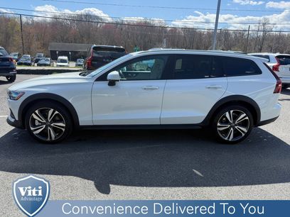 Certified 2025 Volvo V60 B5 Cross Country Plus