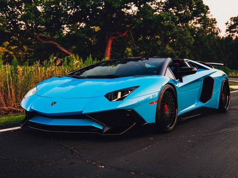 Used 2016 Lamborghini Aventador LP 750-4 Superveloce image 16