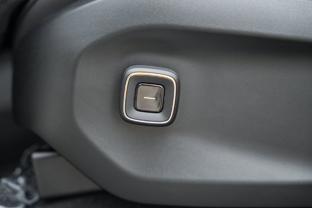New 2026 Volvo EX90 Ultra AWD/4WD image 31
