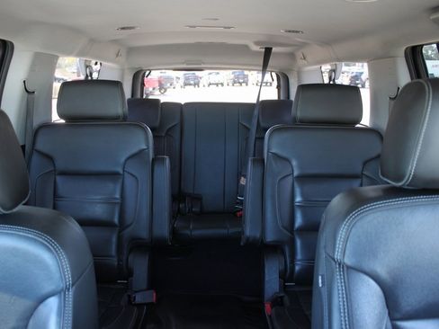 Used 2019 GMC Yukon XL Denali image 18