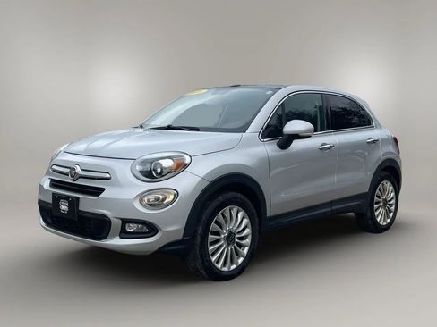 Used 2016 FIAT 500X Lounge image 2