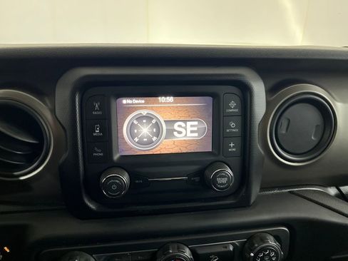 Used 2018 Jeep Wrangler Unlimited Sport S image 64