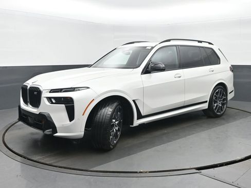Used 2023 BMW X7 M60i w/ Executive Package AWD/4WD image 7