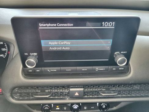 Used 2024 Honda HR-V LX image 18