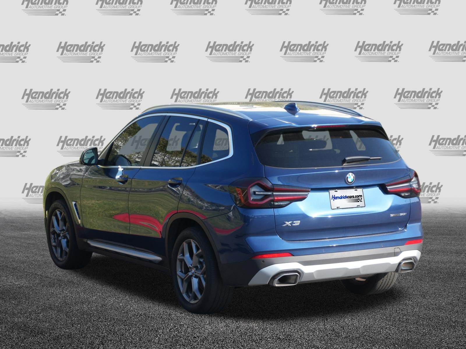 Certified 2024 BMW X3 sDrive30i w/ Convenience Package RWD image 7