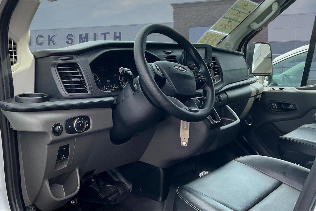 Used 2025 Ford Transit 350 XL RWD image 17