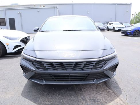 New 2026 Hyundai Elantra Sport FWD image 9