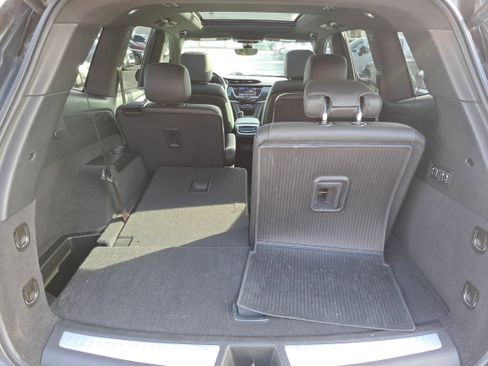 Used 2021 Cadillac XT6 Premium Luxury image 28