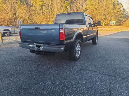 Used 2005 Ford F250 Lariat image 7