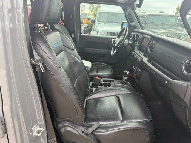 Used 2021 Jeep Wrangler Unlimited Rubicon 4xe w/ Safety Group AWD/4WD image 3