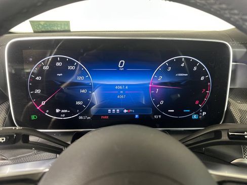 Certified 2026 Mercedes-Benz GLC 300 image 29