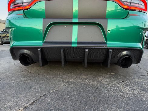 Used 2020 Dodge Charger SRT Hellcat w/ Carbon/Suede Interior Package image 10