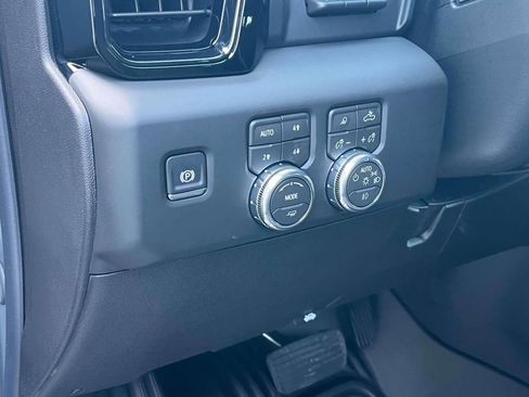 New 2026 GMC Sierra 2500 AT4 w/ Technology Package AWD/4WD image 24
