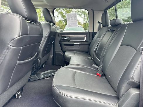 Used 2017 RAM 1500 Laramie w/ Convenience Group AWD/4WD image 24