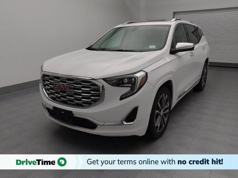 Used 2019 GMC Terrain Denali w/ Comfort Package image 1