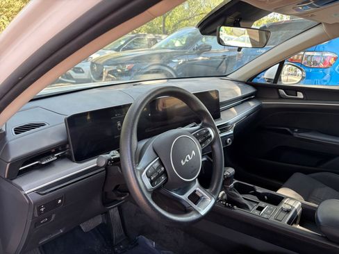 Used 2025 Kia K5 LXS FWD image 34