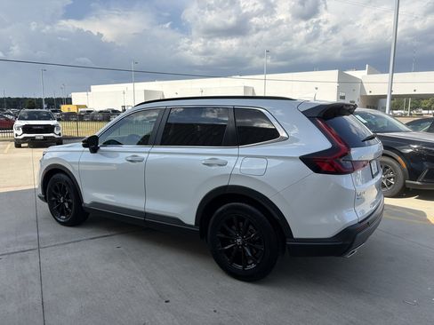 Used 2024 Honda CR-V Sport-L image 6