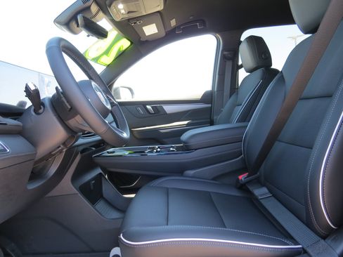 New 2026 Buick Enclave Preferred w/ Power Package image 19