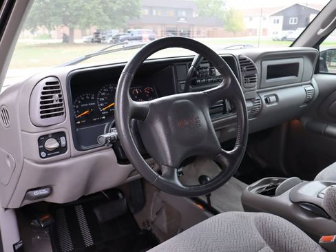 Used 1998 GMC Sierra 2500 4x4 Extended Cab w/ Marketing Option Pkg 3 image 15