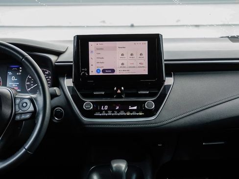 Used 2024 Toyota Corolla SE FWD image 16