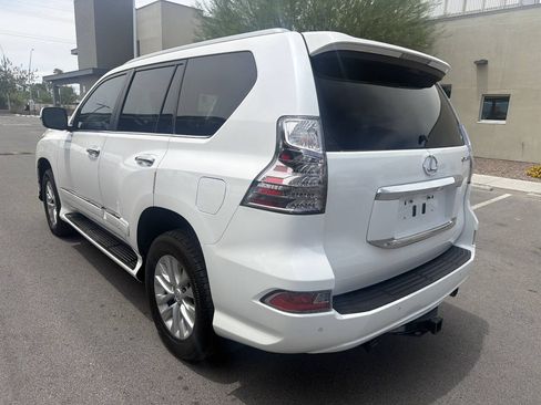 Used 2017 Lexus GX 460 Premium AWD/4WD image 7