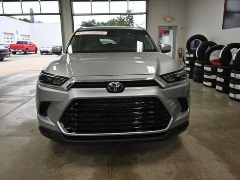 Certified 2025 Toyota Grand Highlander AWD Hybrid image 2