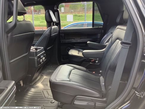 Used 2021 Ford Expedition Limited image 14