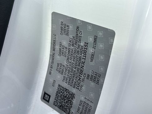 Certified 2020 Chevrolet Colorado W/T w/ Custom Special Edition image 16