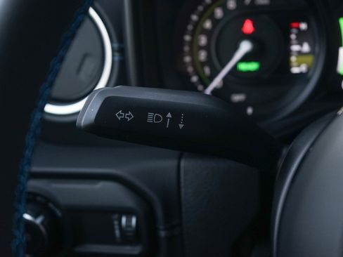 Used 2024 Jeep Wrangler High Altitude image 23