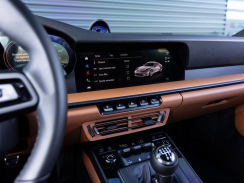 Used 2024 Porsche 911 GT3 RS image 15