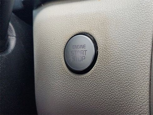 Used 2021 Kia Sorento SX image 19