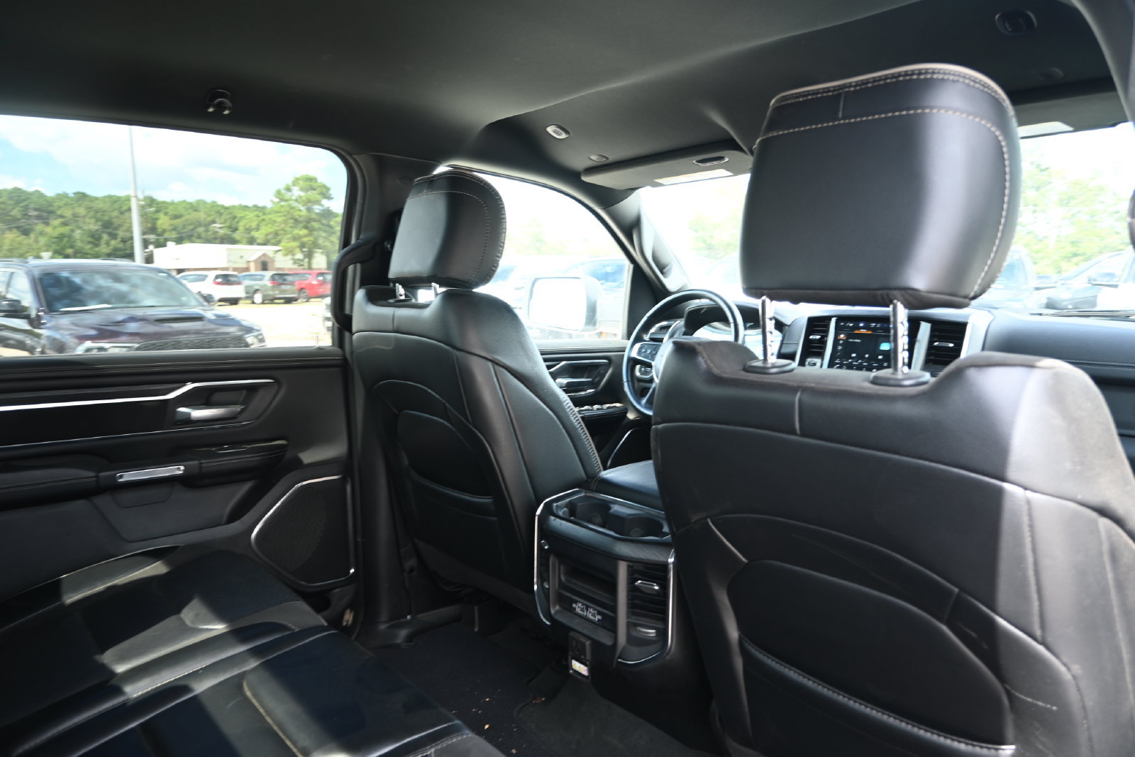 Used 2024 RAM 1500 Laramie RWD image 26
