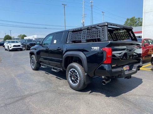 New 2025 Toyota Tacoma TRD Off-Road image 12