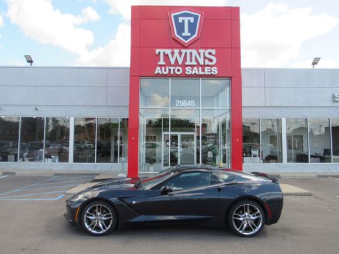 Used 2014 Chevrolet Corvette Stingray Coupe w/ 2LT Preferred Equipment Group RWD image 1