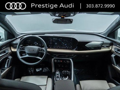 Used 2025 Audi Q5 Premium w/ Premium Plus AWD/4WD image 21