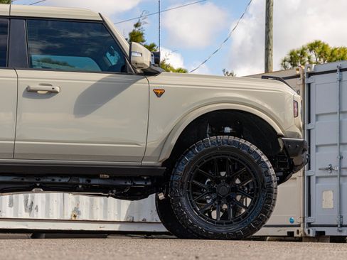 New 2025 Ford Bronco Badlands AWD/4WD image 42
