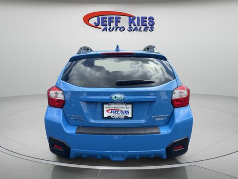 Used 2016 Subaru Crosstrek 2.0i Premium AWD/4WD image 6
