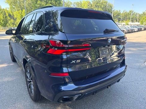 Used 2024 BMW X5 xDrive40i w/ M Sport Package AWD/4WD image 7