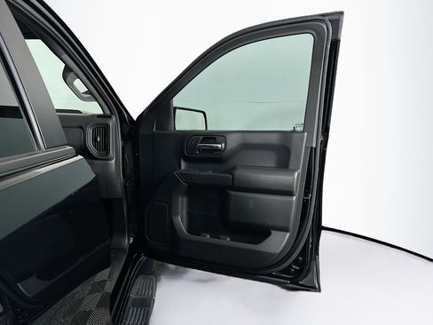 Used 2025 Chevrolet Silverado 1500 Custom Trail Boss AWD/4WD image 30