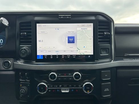 Used 2025 Ford F350 Platinum w/ Tremor Off-Road Package image 6