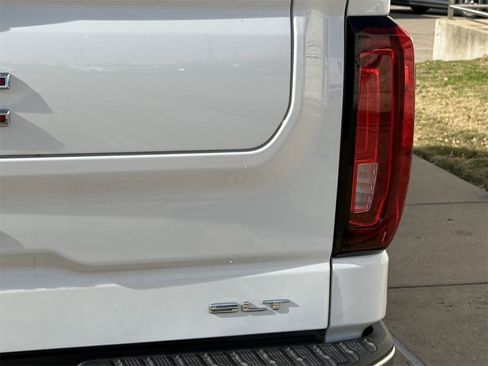 Used 2024 GMC Sierra 1500 SLT image 7