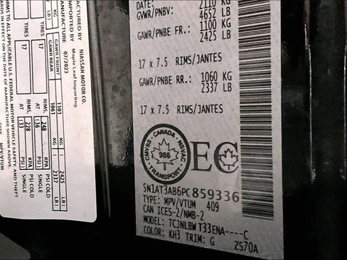 Used 2023 Nissan Rogue S image 19